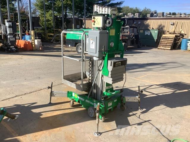 Genie AWP-25S Used Personnel lifts and access elevators