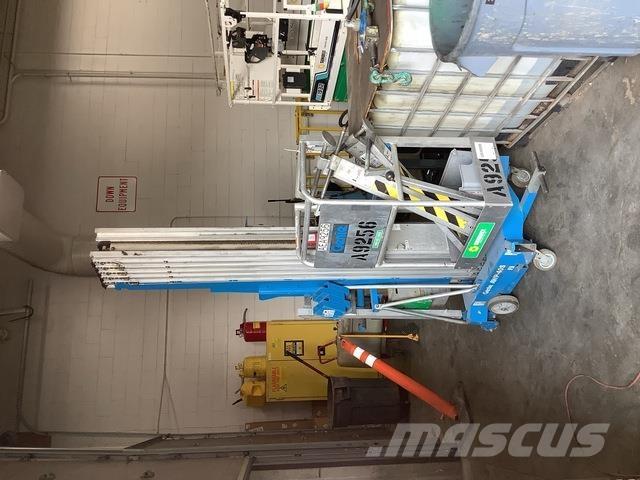 Genie AWP-40S Used Personnel lifts and access elevators