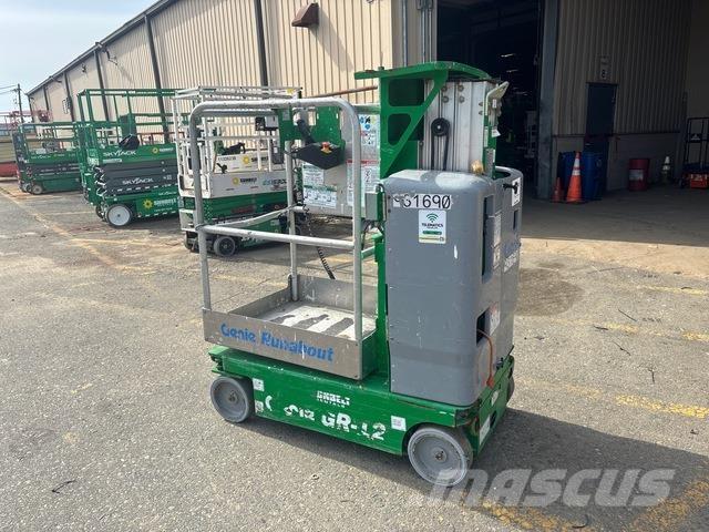 Genie GR-12 Used Personnel lifts and access elevators