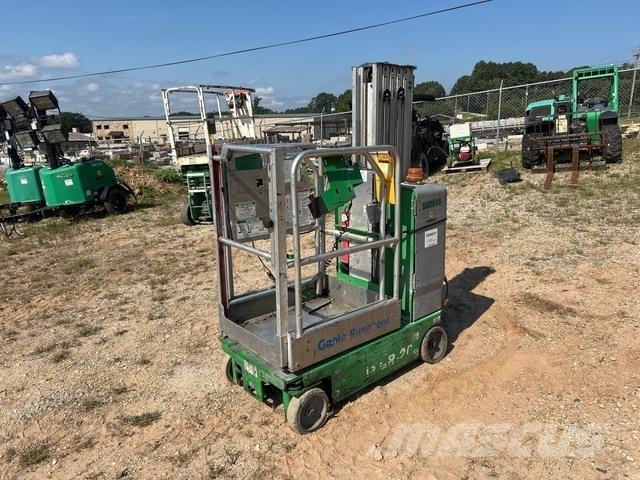 Genie GR-20 Used Personnel lifts and access elevators