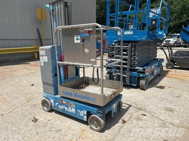Genie GR-20 Used Personnel lifts and access elevators