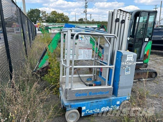 Genie GR-20 Used Personnel lifts and access elevators