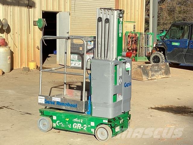 Genie GR-20 Used Personnel lifts and access elevators