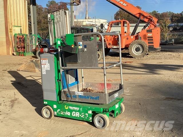Genie GR-20 Used Personnel lifts and access elevators