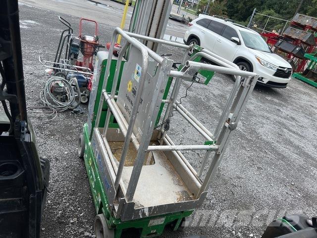 Genie GR20 Used Personnel lifts and access elevators