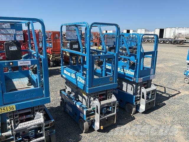 Genie GS-1330M Scissor lifts