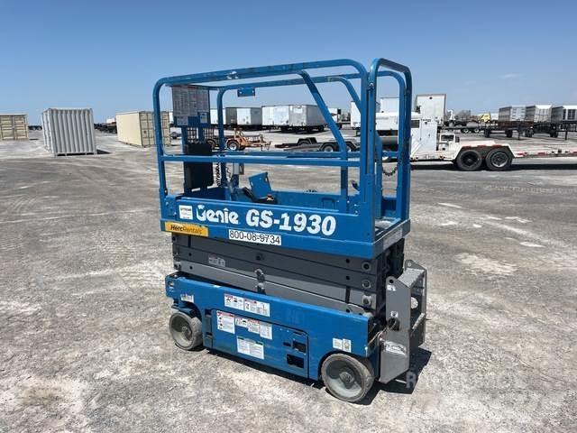 Genie GS-1930 Scissor lifts