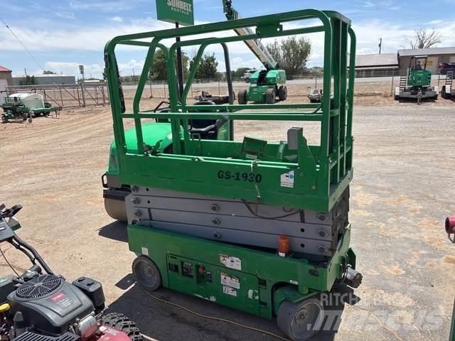 Genie GS-1930 Scissor lifts