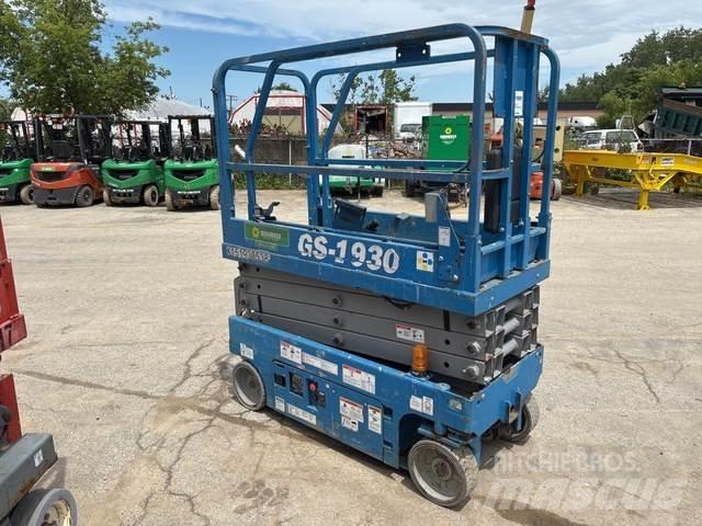 Genie GS-1930 Scissor lifts