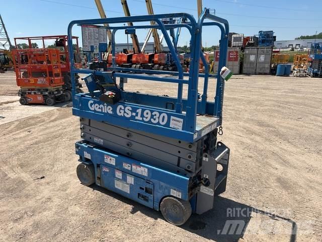 Genie GS-1930 Scissor lifts
