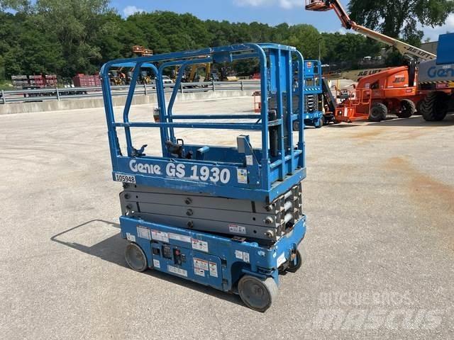 Genie GS-1930 Scissor lifts