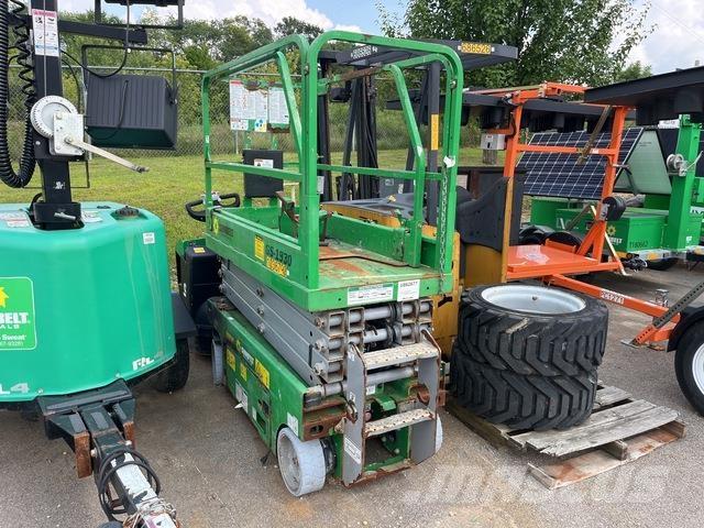 Genie GS-1930 Scissor lifts