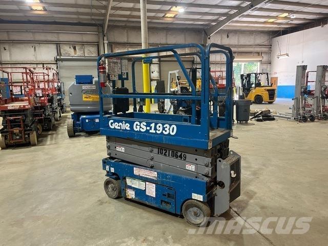 Genie GS-1930 Scissor lifts