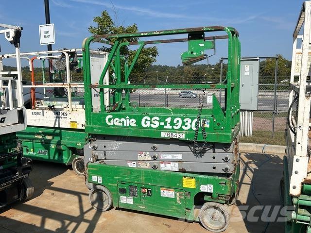 Genie GS-1930 Scissor lifts