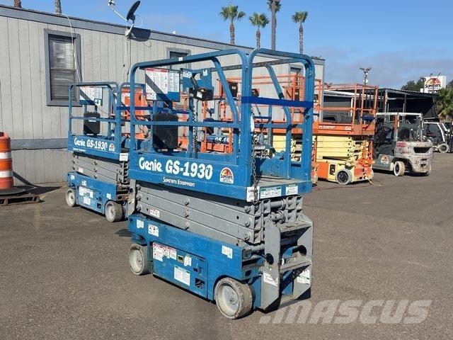 Genie GS-1930 Scissor lifts