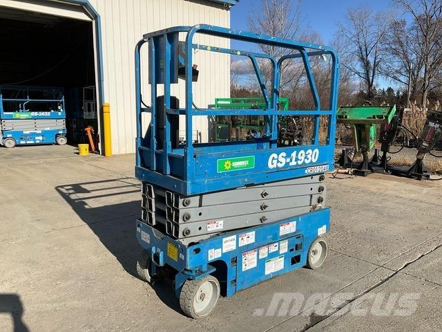 Genie GS-1930 Scissor lifts