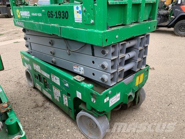 Genie GS-1930 Scissor lifts