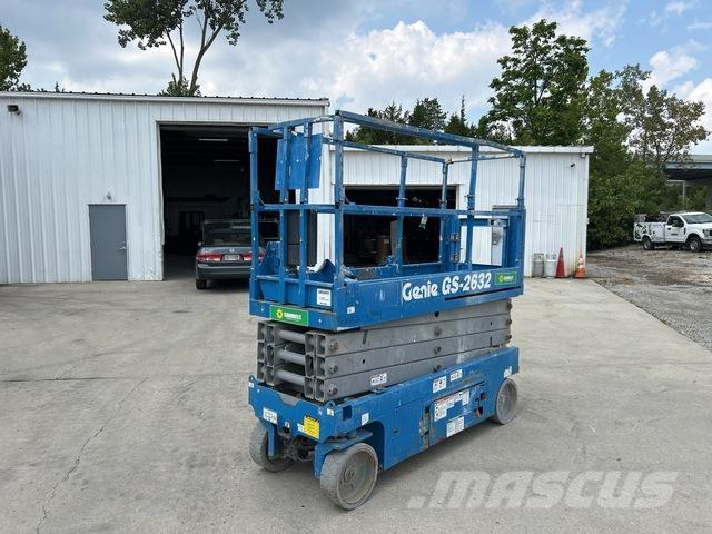 Genie GS-2632 Scissor lifts