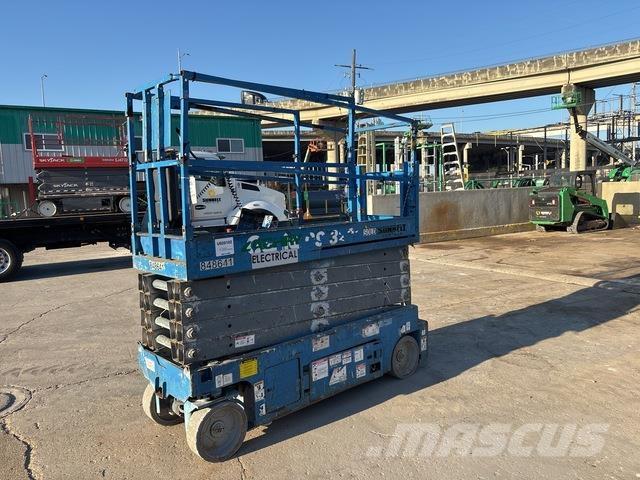 Genie GS-3232 Scissor lifts