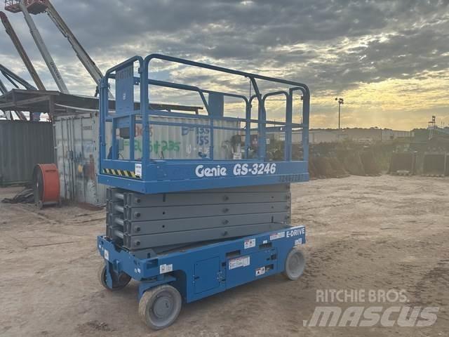 Genie GS-3246 Scissor lifts