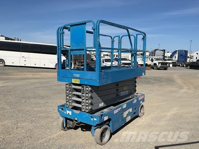 Genie GS-3246 Scissor lifts