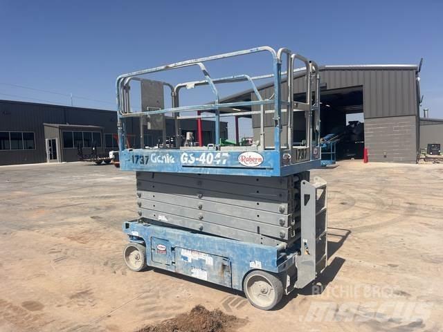 Genie GS-4047 Scissor lifts