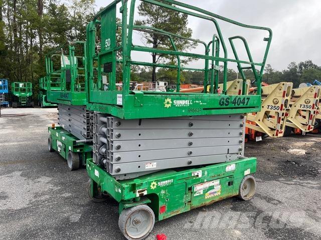 Genie GS-4047 Scissor lifts