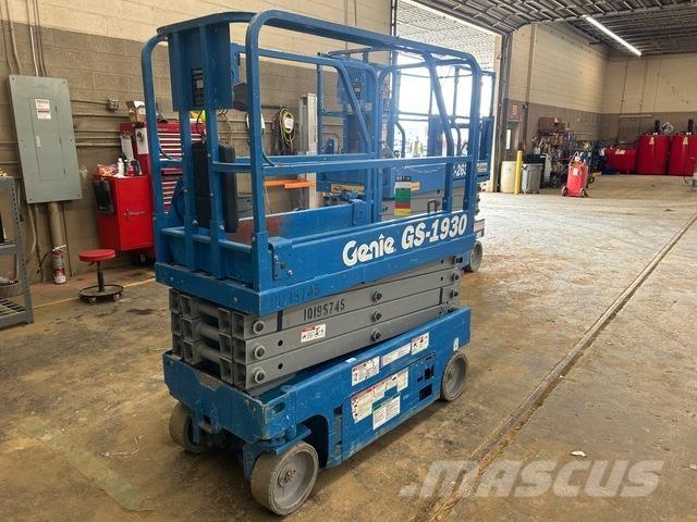 Genie GS1930 Scissor lifts