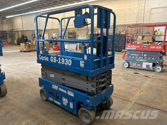Genie GS1930 Scissor lifts