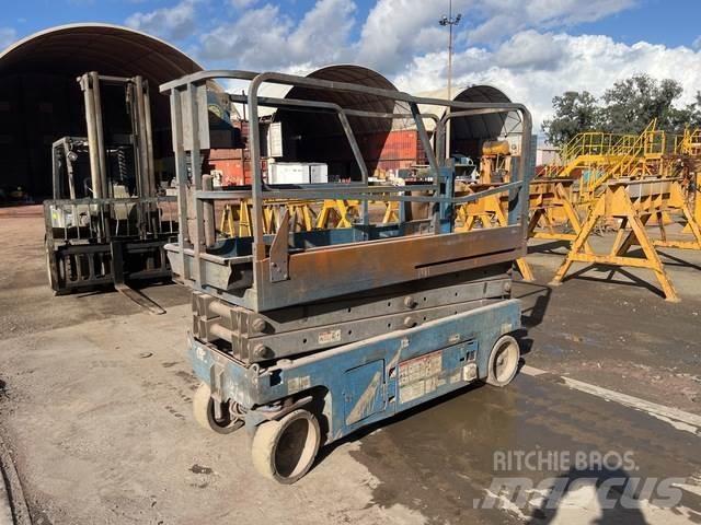 Genie GS2032 Scissor lifts