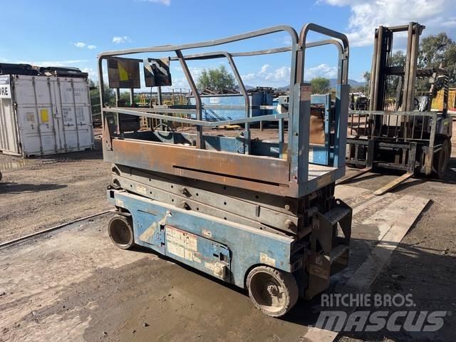Genie GS2032 Scissor lifts