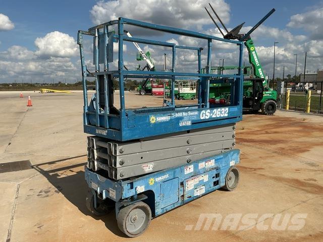 Genie GS2632 Scissor lifts