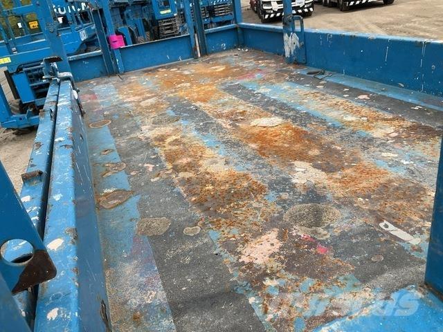 Genie GS4047 Scissor lifts