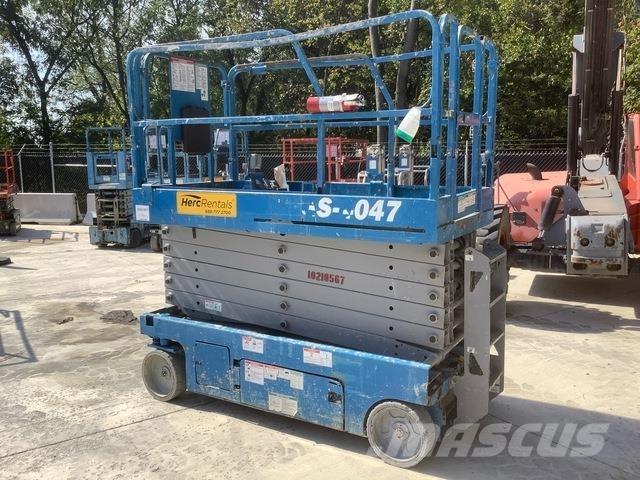 Genie GS4047 Scissor lifts