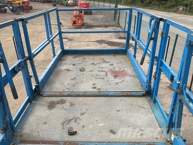 Genie GS5390 Scissor lifts