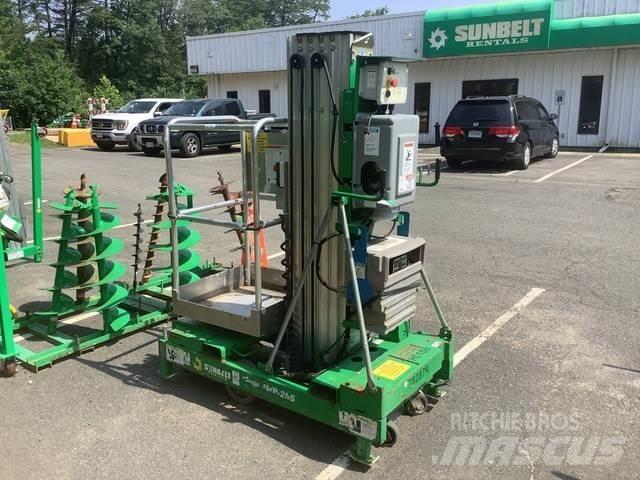 Genie IWP-25S Used Personnel lifts and access elevators