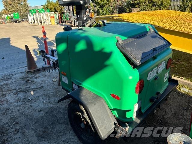 Genie RL4 Light towers