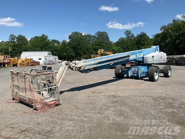 Genie S-125 Other