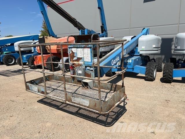 Genie S-40 Telescopic boom lifts