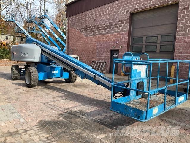 Genie S-60 Telescopic boom lifts