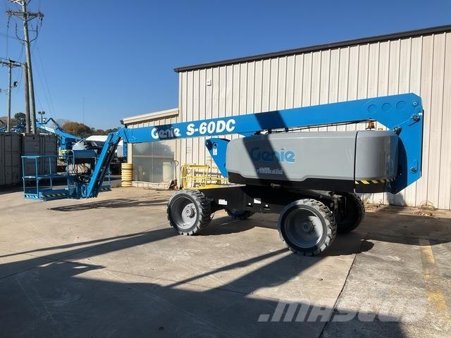 Genie S-60DC Telescopic boom lifts