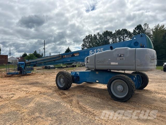 Genie S125 Telescopic boom lifts