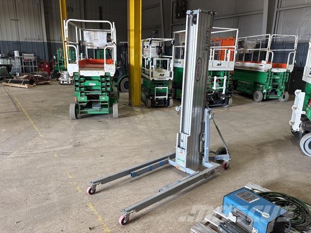 Genie SLC-24 Hoists and material elevators