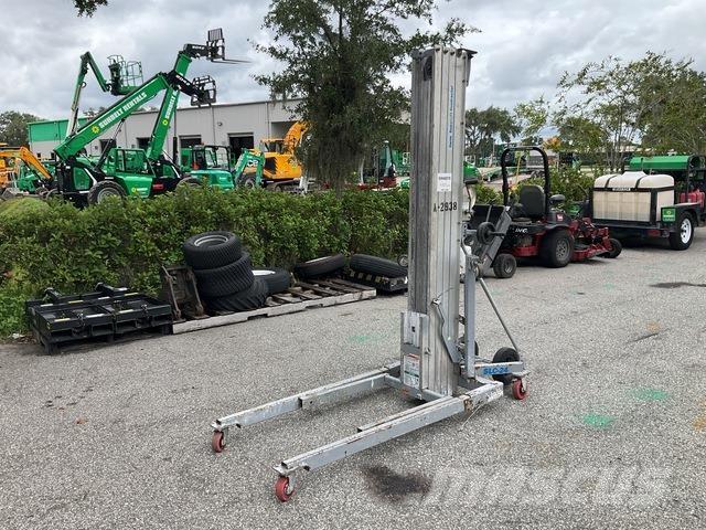 Genie SLC24 Hoists and material elevators