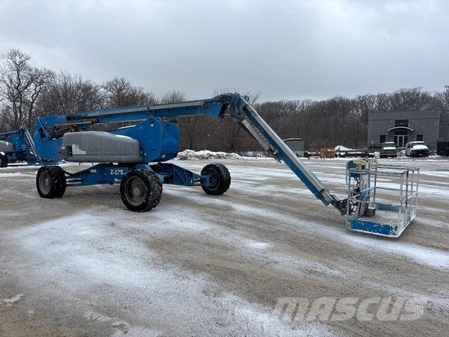 Genie Z-135 Articulated boom lifts
