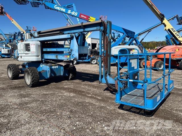 Genie Z-60/34 Articulated boom lifts