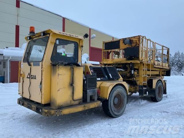  Giamec 211 Truck mounted platforms