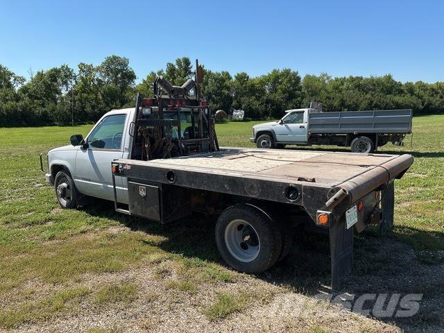 GMC 3500 Flatbed / Dropside trucks