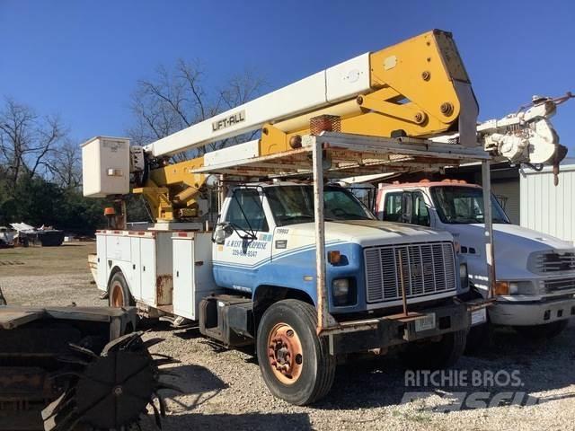 GMC 8500 Truck mounted platforms