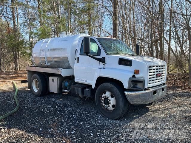 GMC C6500 Commercial vehicle
